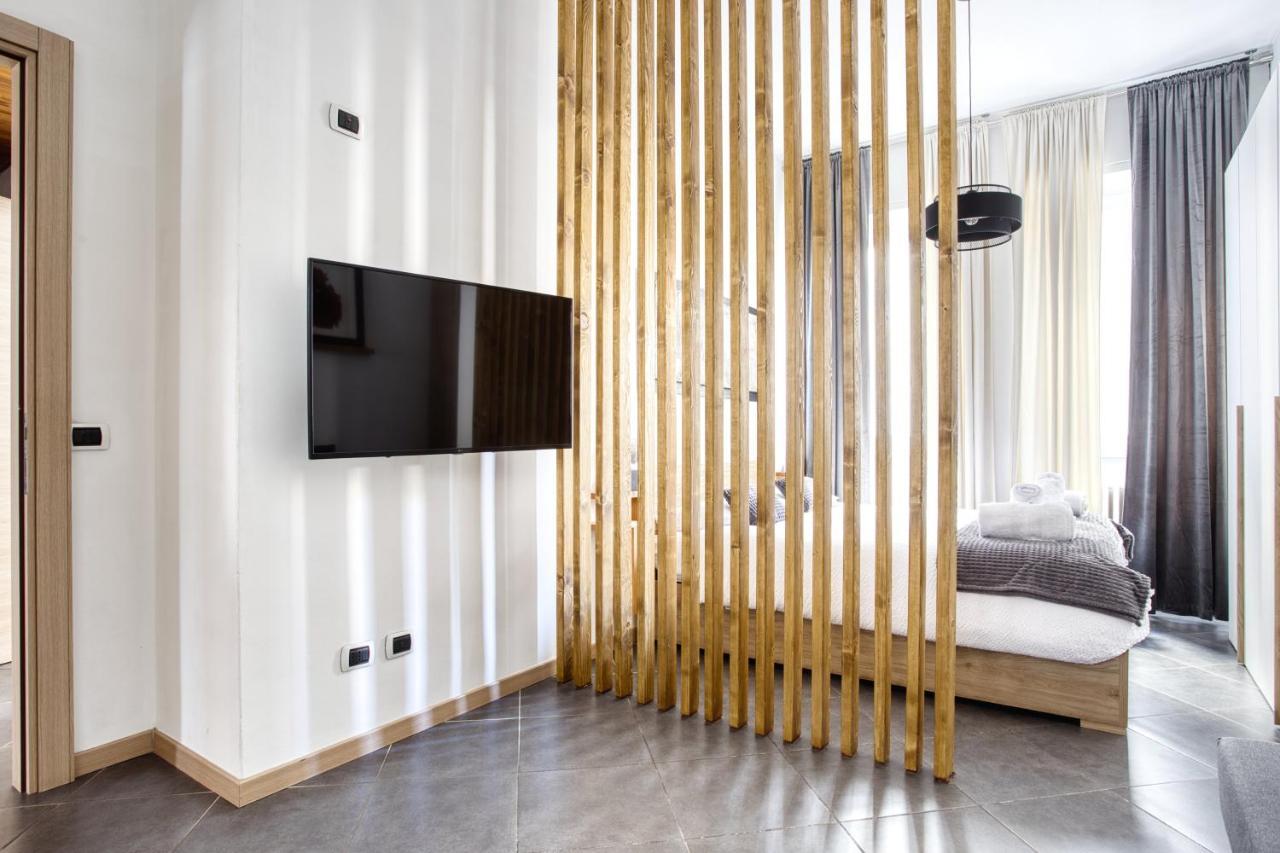 C Studio - Design Bilo Suite -M3- 8 Min Dal Duomo Mediolan Zewnętrze zdjęcie